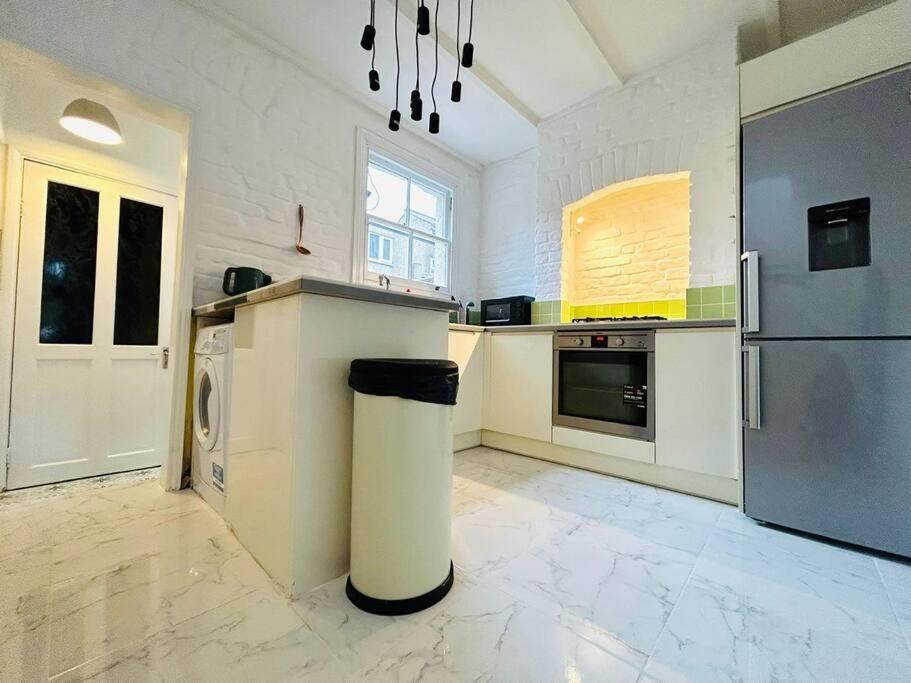 Ferienwohnung Elegant House In Stratford London Exterior foto